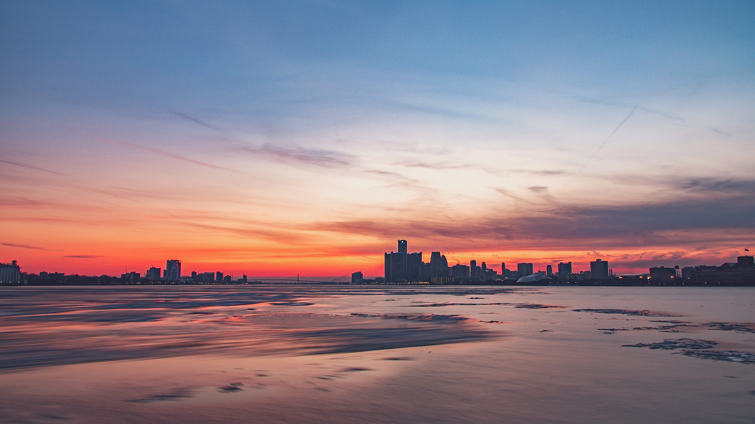 Long exposure photo of Detroit and Windsor at sunset